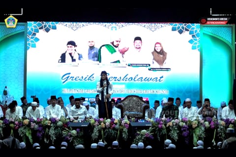 Gus Miftah saat memberikan Tausiyah