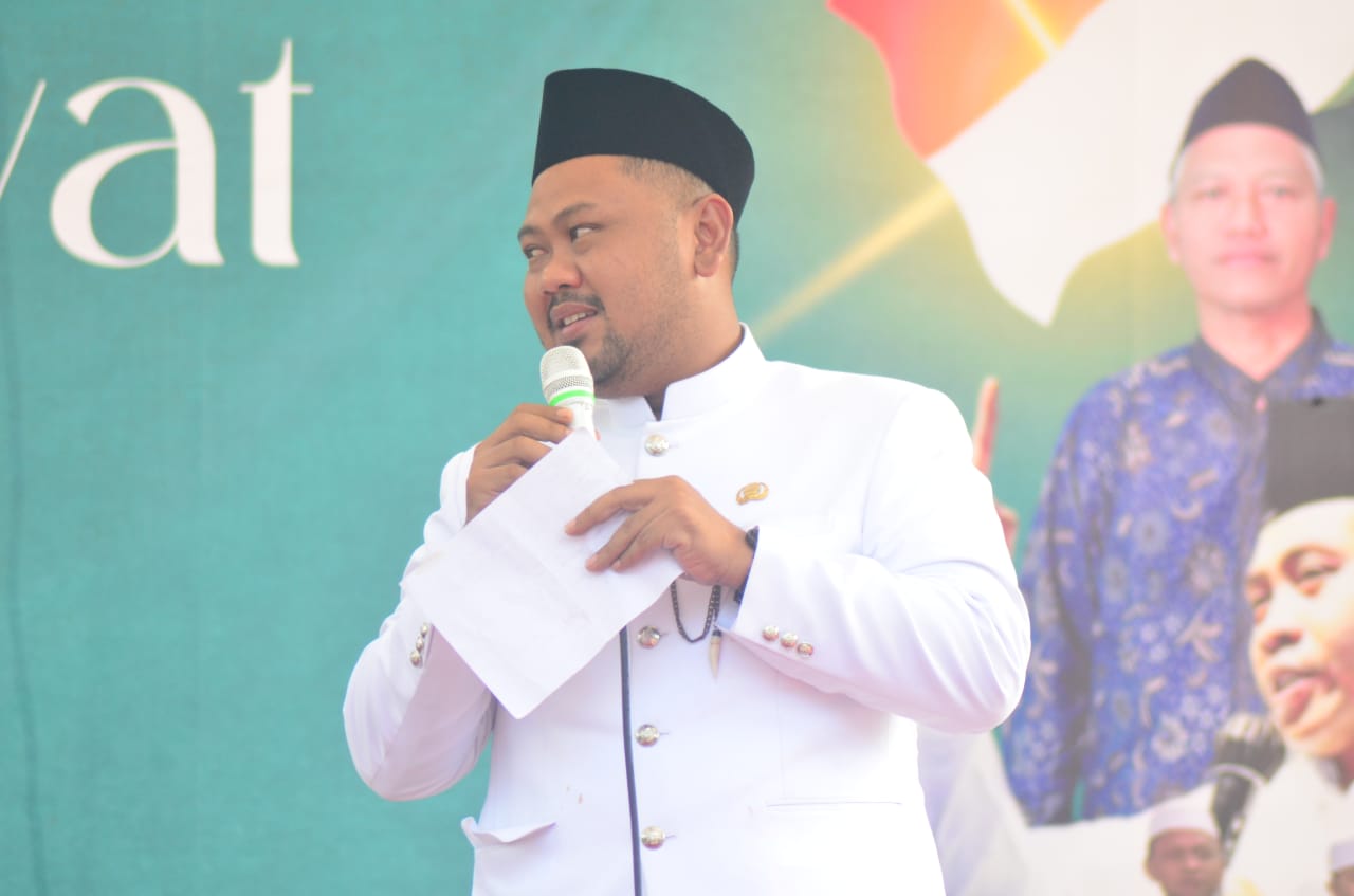 Gus Yani Hadiri Puncak Peringatan Harlah 1 Abad NU yang digelar MWC NU Bungah