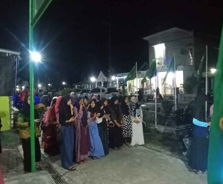 Menyambut Hari Raya Idulfitri 1444 Hijriah, Pelajar NU Gumeno dan Pemuda Gelar Kirab Takbiran Keliling Desa pada Jumat (21/4/2023) malam. Foto: Langgeng Eko Winulyo/NUGres