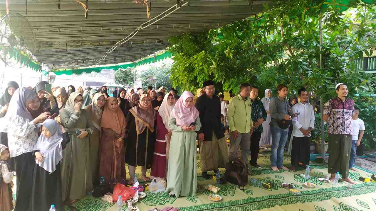 Alumni SDNU Kanjeng Sepuh Sidayu Gresik, ikuti Reuni Akbar, pada Ahad (9/7/2022). Foto: Akhmad Yaslim/NUGres