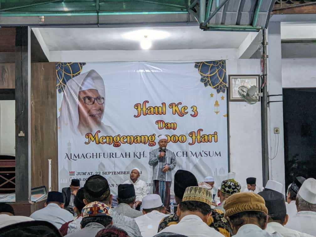 Haul ke-3 dan Mengenang 1000 Hari Almaghfurlah KH Robbach Ma'shum. Foto: ist/NUGres