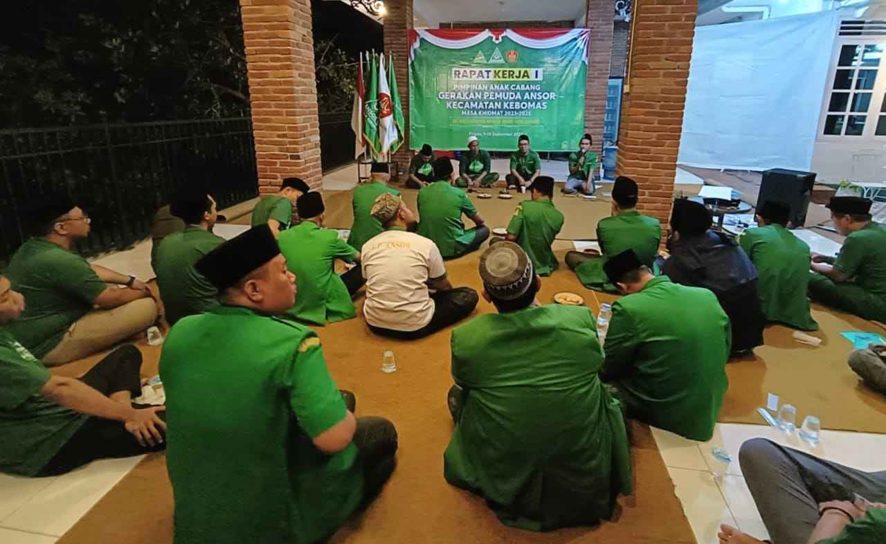 Selenggarakan Rapat Kerja, Pimpin Anak Cabang GP Ansor Kebomas prioritaskan kaderisasi dan mengaktifkan kembali Pimpinan Ranting GP Ansor di Kebomas. Foto: dok PAC GP Ansor Kebomas/NUGres