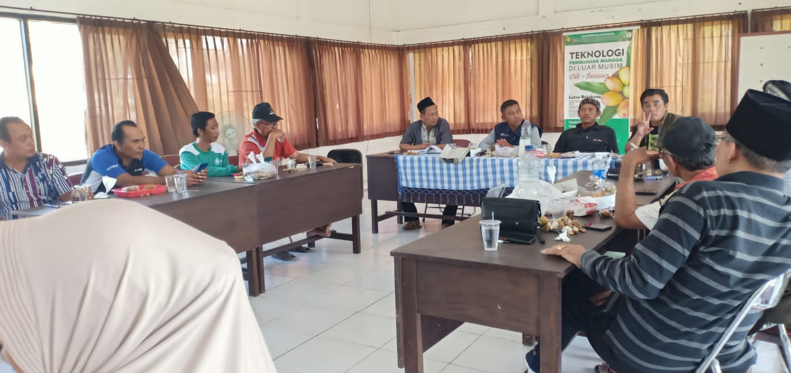 Pengurus Cabang LPPNU Gresik menggelar rapat koordinasi untuk mematangkan kegiatan MKP2NU yang akan berlangsung pada 23 - 24 September 2023. Foto: dok PC LPPNU Gresik/NUGres