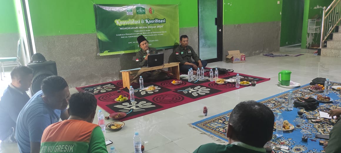 Kegiatan konsolidasi dan koordinasi digelar Pengurus Cabang LPBI SER NU di Kantor MWCNU Kedamean, Ahad (26/11/2023). Foto: dok LPBI SER NU Gresik/NUGres