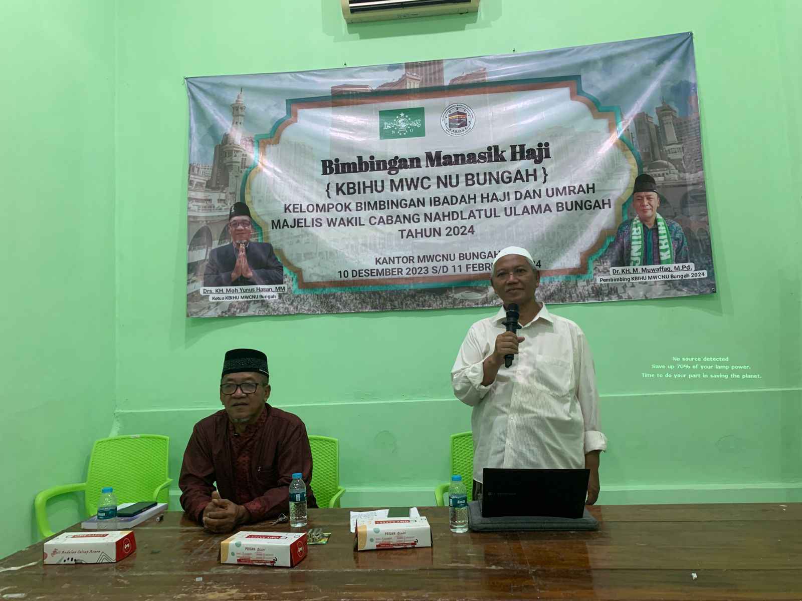 KBIHU MWCNU Bungah menggelar manasik haji perdana untuk calon jamaah haji yang berangkat tahun 2024, Ahad (10/12/2023) di Kantor MWCNU Bungah. Foto: LTN MWCNU Bungah/NUGres