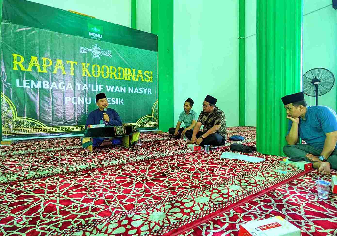 Pengukuhan dan Rapat Koordinasi Pengurus Cabang LTNNU Gresik Antar Waktu, Sabtu (30/12/2023). Foto: Jalil/NUGres