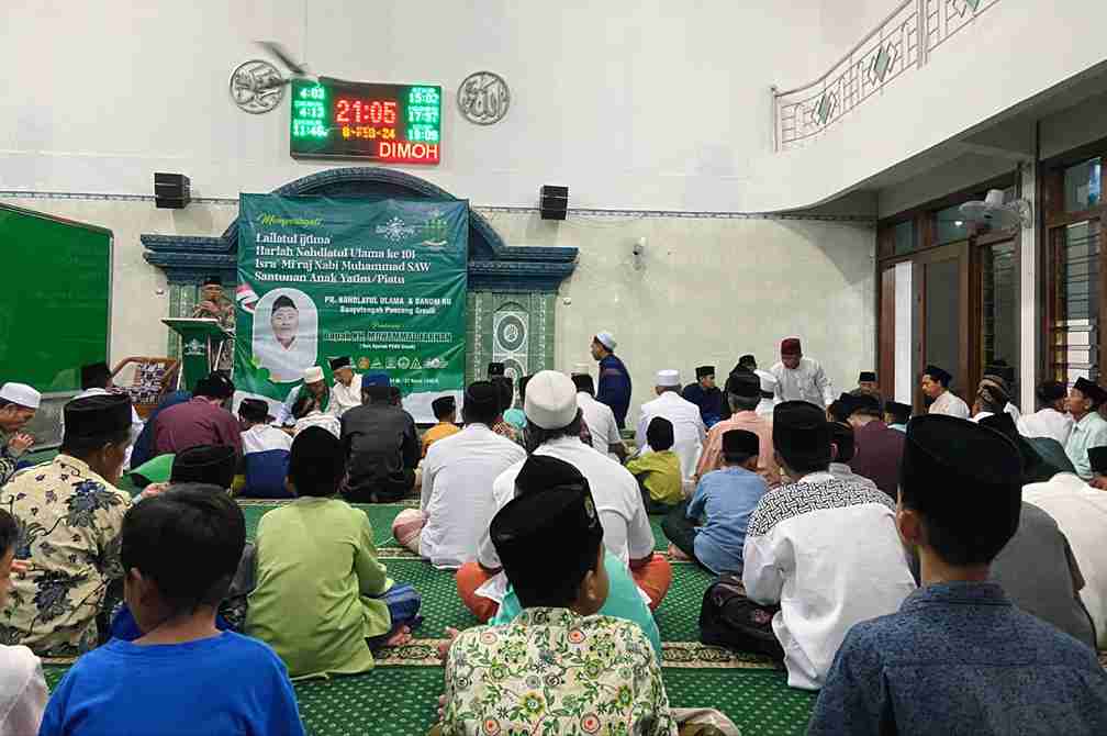 Lailatul Ijtima' Ranting Nahdlatul Ulama Banyutengah sekaligus peringatan Harlah 101 NU, Isra' Mi'raj dan Santunan Anak Yatim, Kamis (8/2/2024) malam. Foto: dok PRNU Banyutengah/NUGres