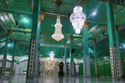 Masjid Besar Kanjeng Sepuh Sidayu, Gresik. Foto: NUGres