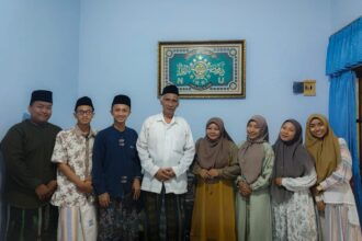 Anjangsana-sini Syawal 1445 H/2024 PC IPNU IPPNU Gresik ke Ketua LP Ma'arif NU Gresik. Foto: dok PC IPNU IPPNU Gresik/NUGres