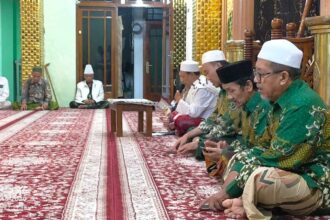 Dengan nuansa Halal Bihalal, Lailatul Ijtima' MWCNU Bungah berlangsung di Ranting NU Gumeng, Sabtu (27/4/2024). Foto: dok LTN MWCNU Bungah/NUGres