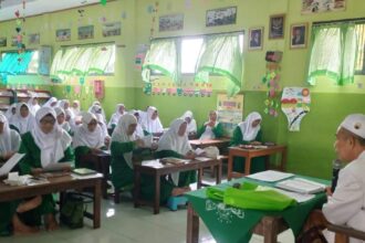 Muslimat NU Ranting Tebuwung Gresik Istiqamah Gelar Ngaji Rebo Posoan Selama Ramadan 1446 H. Foto: dok Muslimat NU Tebuwung/NUGres