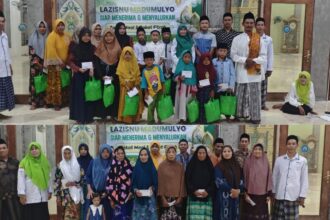 Lazisnu Ranting Madumulyorejo Dukun Gresik Salurkan Zakat Mal kepada Fakir Miskin, Sabilillah, dan Yatim Piatu, Kamis (27/3/2025). Foto: dok Lazisnu PRNU Madumulyorejo/NUGres