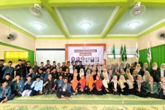 PAC IPNU IPPNU Wringinanom Gresik menggelar kegiatan Ta'aruf, Halal Bihalal dan Upgrading yang juga turut melibatkan para alumni. Foto: dok PAC IPNU IPPNU Wringinanom/NUGres