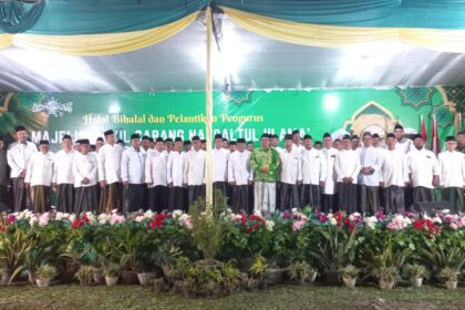 Kepengurusan Majelis Wakil Cabang Nahdlatul Ulama (MWCNU Benjeng) masa khidmat 2025 - 2030 resmi dilantik pada Ahad 20 April 2025. Foto: dok MWCNU Benjeng/NUGres