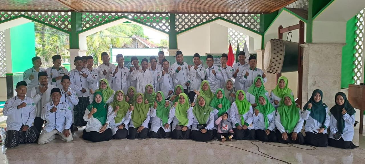 Lazisnu MWCNU Dukun Gresik kembali menggelar Ngobrol Filantropi (Ngopi) ke-9, untuk memperkuat sinergi dan semangat berkhidmat, Jumat (9/5/2025). Foto: dok Lazisnu MWCNU Dukun/NUGres