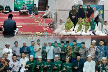 Jaga tetap istiqomah, Pengurus Ranting Nahdlatul Ulama Giri, kembali menyelenggarakan Lailatul Ijtima' di Karangsono Wetan, Ahad (20/7/2025) malam. Foto: dok PRNU Giri/NUGres