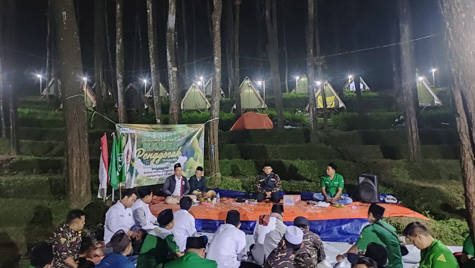 Pembina PAC GP Ansor Kedamean menggedor kesadaran kader untuk menyadari bahwa ber-Ansor mensyaratkan militansi. Foto: dok PAC GP Ansor Kedamean/NUGres