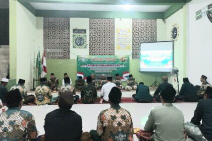 Pengurus Ranting Nahdlatul Ulama (PRNU) Sekapuk menggelar Lailatul Ijtima' dan Tahlil Kebangsaan, Rabu (27/8/2025). Foto: dok PRNU Sekapuk/NUGres