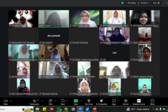 Sebanyak 104 perwakilan pengurus di Bidang Hukum, Politik, dan Advokasi dari setiap PAC serta Pimpinan Ranting Fatayat NU se-Gresik mengikuti Webinar Advokasi Kebijakan Responsif Gender. Foto: dok PC Fatayat NU Gresik/NUGres