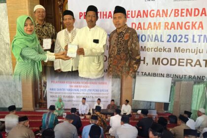 Rangkaian Peringatan Hari Santri Nasional 2025 di Kabupaten Gresik mulai bergulir, salah satunya, melalui kegiatan pembinaan keuangan dan bendahara takmir masjid/musala yang diselenggarakan oleh PC LTMNU Gresik, Ahad (5/10/2024). Foto: dok LTMNU Gresik/NUGres