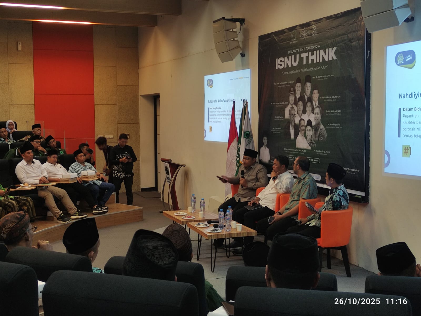 sesi talkshow bertajuk “ISNU Think: Connecting Cendekia Nahdliyin for Nation Future”. Foto: NUGres
