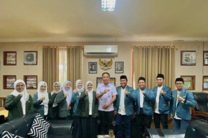 Upaya membangun kolaborasi dengan Pemerintah Kabupaten Gresik, PC IPNU IPPNU Gresik melaksanakan audiensi dengan Kepala Dinas Parekrafbudpora, Rabu (5/11/2025). Foto: dok PC IPNU IPPNU Gresik/NUGres