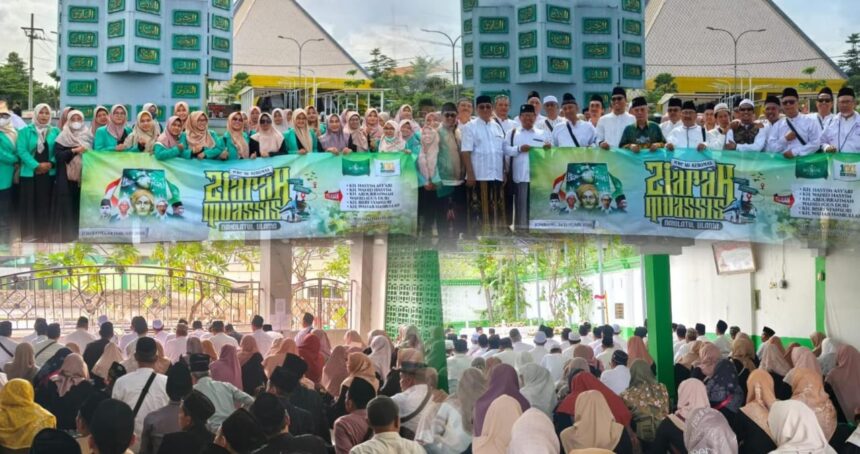 Memperingati 100 Tahun NU, serta menyambut bulan Ramadhan 1447 H, MWCNU Kebomas Gresik melaksanakan Rihlah Sowan dan Ziarah Muassis NU, Sabtu (24/1/2026). Foto: dok MWCNU Kebomas/NUGres