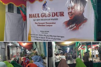 Warga Kelurahan Lumpur Gresik memperingati Haul ke-16 KH Abdurrahman Wahid (Gus Dur) sekaligus kirim doa untuk Sesepuh Masyarakat Kelurahan Lumpur Kecamatan Gresik, Kabupaten Gresik. Foto: ist/NUGres