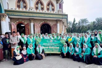Peringati Hari Lahir 1 Abad NU tahun Masehi, PR Fatayat NU Lowayu Gresik Berziarah ke Makam Sunan Ampel dan Ulama NU, Ahad (8/2/2026). Foto: dok PR Fatayat NU Lowayu/NUGres