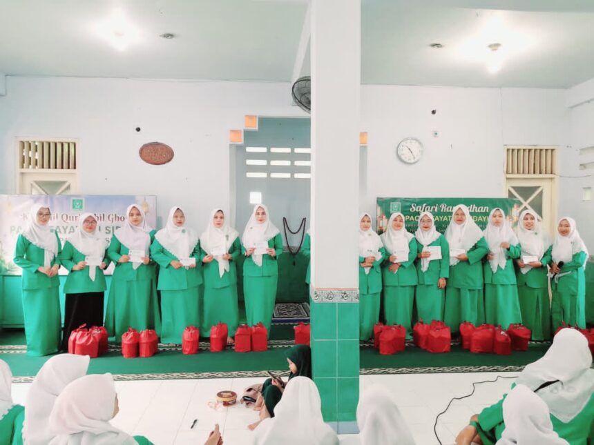 Puncak Safari Ramadan 1447 Hijriah uang dilaksanakan oleh PAC Fatayat NU Sidayu sebagai Syiar Dakwah Islam dirangkai dalam Peringatan Nuzulul Qur'an. Foto: dok PAC Fatayat NU Sidayu/NUGres