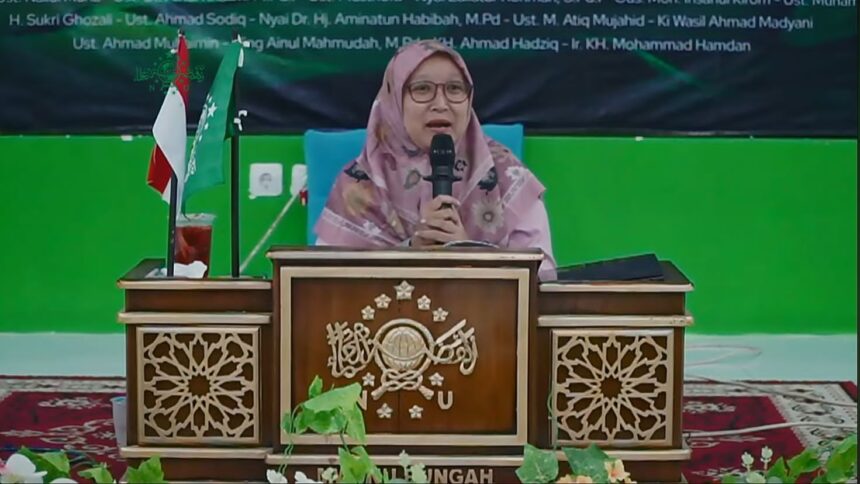 Pertemuan ke-14 Lailatul Kopdar 1447 Hijriah yang diselenggarakan MWCNU Bungah Gresik, Bu Nyai Inul Tekankan Larangan Fanatik Buta dalam Masalah Furu’iyyah. Foto: dok LTN MWCNU Bungah/NUGres