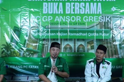 Ketua Pimpinan Cabang (PC) Gerakan Pemuda (GP) Ansor Gresik, M. Ludfi Khambali Abdillah saat menyampaikan beberapa arahan kepada pengurus maupun kader Ansor se-Gresik. Foto: YouTube NUGres Channel