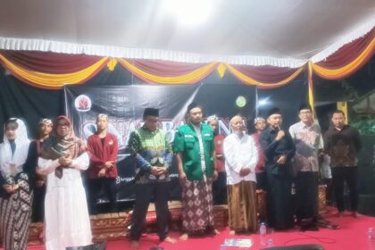 Memperingati Hari lahir (Harlah) ke-92 tahun Gerakan Pemuda Ansor, PR GP Ansor Kertosono Sidayu Gresik mengahdirkan kegiatan Sinau Bareng diiringi Karawitan, Ahad (26/4/2026) malam. Foto: Yaslim/NUGres
