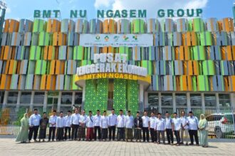 Ikhtiar bangun kemandirian ekonomi umat hingga penguatan peran Amil, Pengurus NU Care Lazisnu MWCNU Kedamean belajar ke Ngasem Bojonegoro. Foto: dok Lazisnu MWCNU Kedamean/NUGres