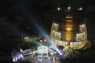Masjid KH Robbach Ma'sum menjadi tuan rumah gelaran MTQ XXXII Kabupaten Gresik pada 17-19 April 2026. Foto: dok YouTube PemkabGresikChannel