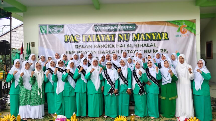 PAC Fatayat NU Manyar menggelar pertemuan rutin, Ahad (19/4/2026) dirangkai dalam momen Halal Bihalal, Peringatan Harlah ke-76 Fatayat NU serta peluncuran buletin edukasi berjuluk "ikhtiyar". Foto: dok PAC Fatayat NU Manyar/NUGres