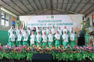 Pelantikan 18 Pimpinan Ranting (PR) Fatayat NU se-Anak Cabang Ujungpangkah Masa Khidmat 2025 - 2028 dirangkai dalam Halal Bihalal Syawal 1447, Jumat (10/4/2026). Foto: dok PAC Fatayat NU Ujungpangkah/NUGres