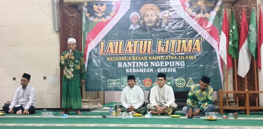 Pengurus Ranting Nahdlatul Ulama (PRNU) Ngepung Kedamean Gresik menggelar Lailatul Ijtima', penguatan sinergi kegiatan sosial bersama Badan Otonom NU. Foto: Zakaria/NUGres