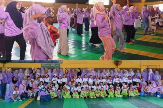 Prasiaga PAUD Ihyaul Ulum Dukun Gresik dengan tema Mom's n Kid's Fun Day pada Sabtu (9/5/2026), jadi cara sekolah rekatkan kebersamaan peserta didik dan orang tua. Foto: dok KB-RA Muslimat NU Ihyaul Ulum Dukun/NUGres